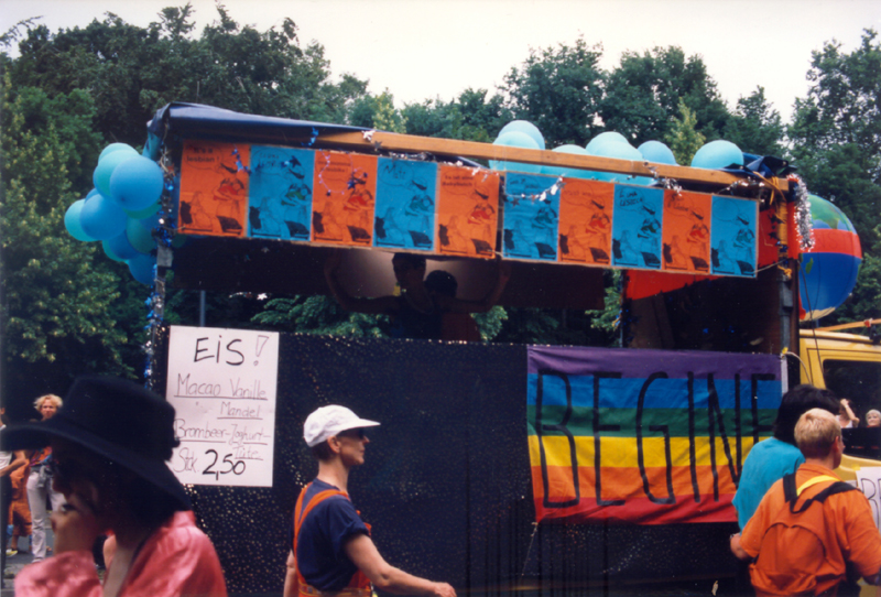 Bild eines LKWs beim CSD 1998